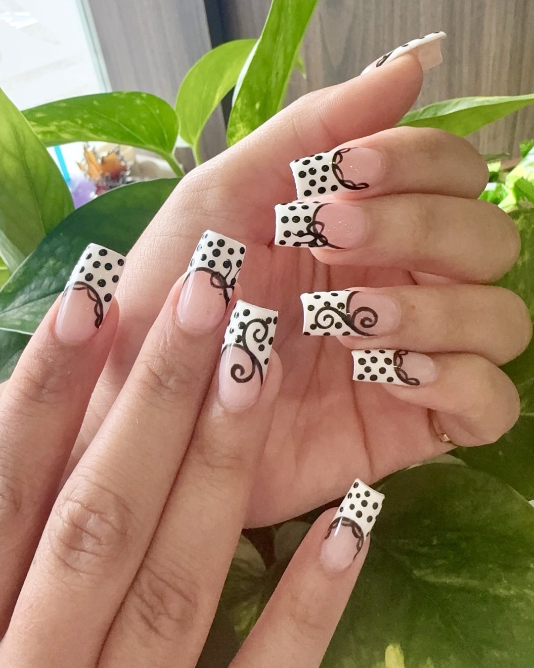 venusnailswhitby_1750278229_3657921368632365536_46240787639